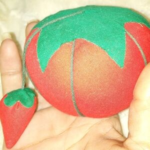 Red Tomato Pin Cushion